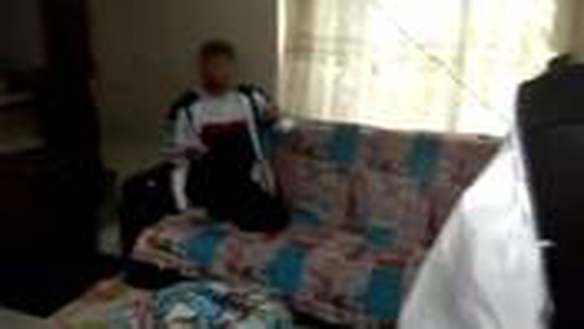 Bir poşet uyuşturucuyla yakalanan şüpheli: Karımın o, çocuğa içirip yemeklere katıyoruz