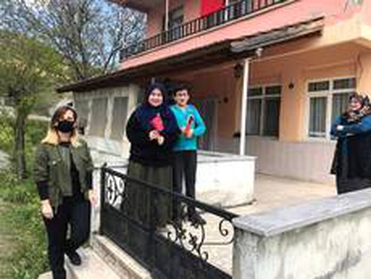 Düzce\'de "Öğretmenim yanı başımda" projesi başlatıldı