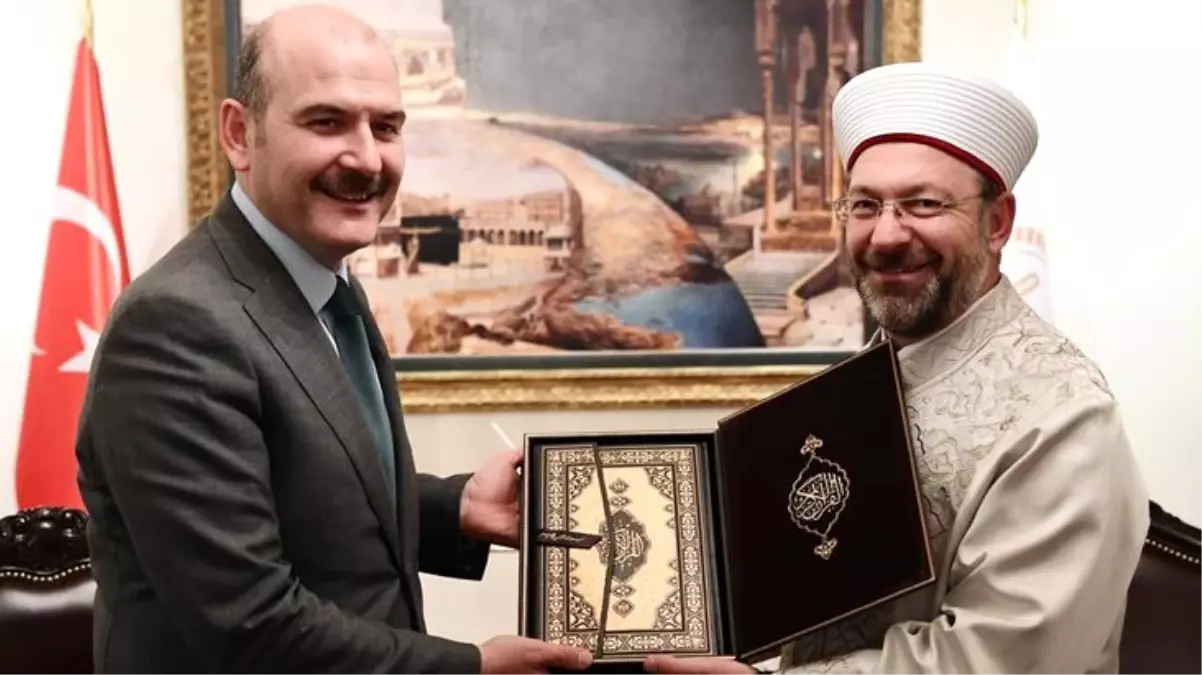 İçişleri Bakanı Soylu\'dan Diyanet İşleri Başkanı Erbaş\'a destek: Ali Erbaş hocamızı seviyoruz