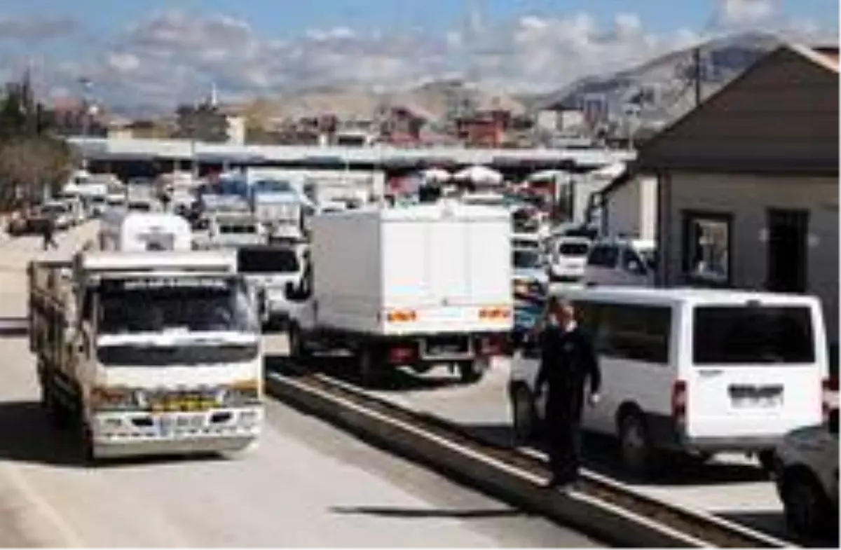 Van Sebze ve Meyve Halinde yoğunluk