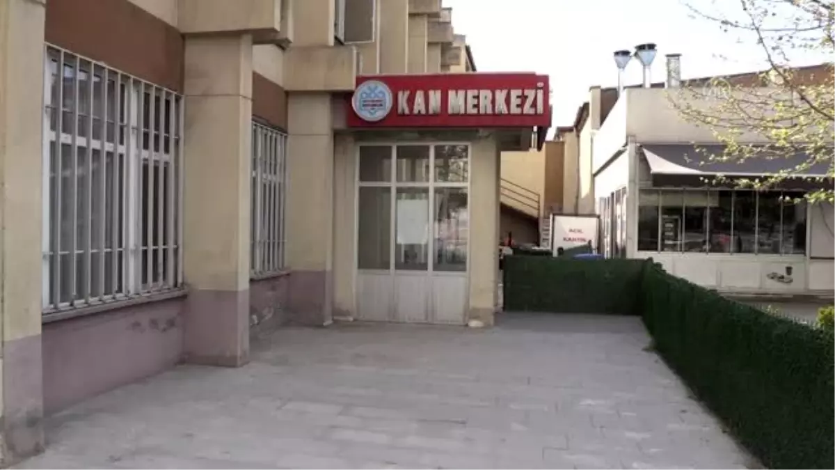 ERÜ Tıp Fakültesi Başhekim Yardımcısı Karakükcü\'den "kan bağışında bulunun" çağrısı