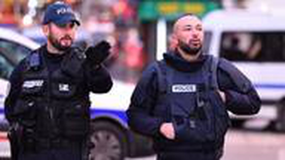 Fransa\'da iki motosikletli polisi ezerek ağır yaralanmalarına yol açan zanlı, IŞİD sempatizanı çıktı