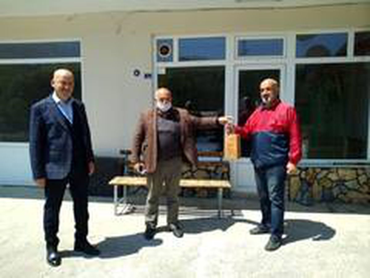 Halka ücretsiz hijyen seti dağıtıldı