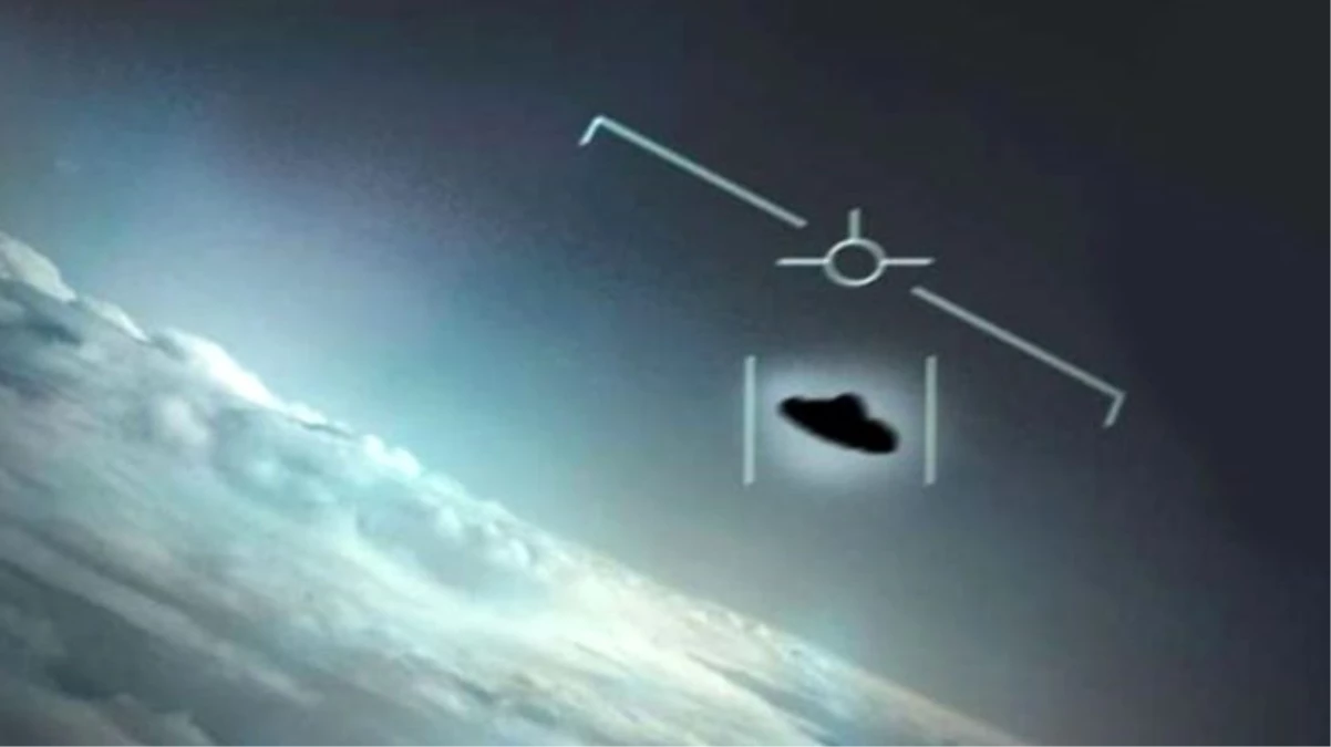 Pentagon, UFO olduğu iddia edilen cisimlerin görüntülerini paylaştı