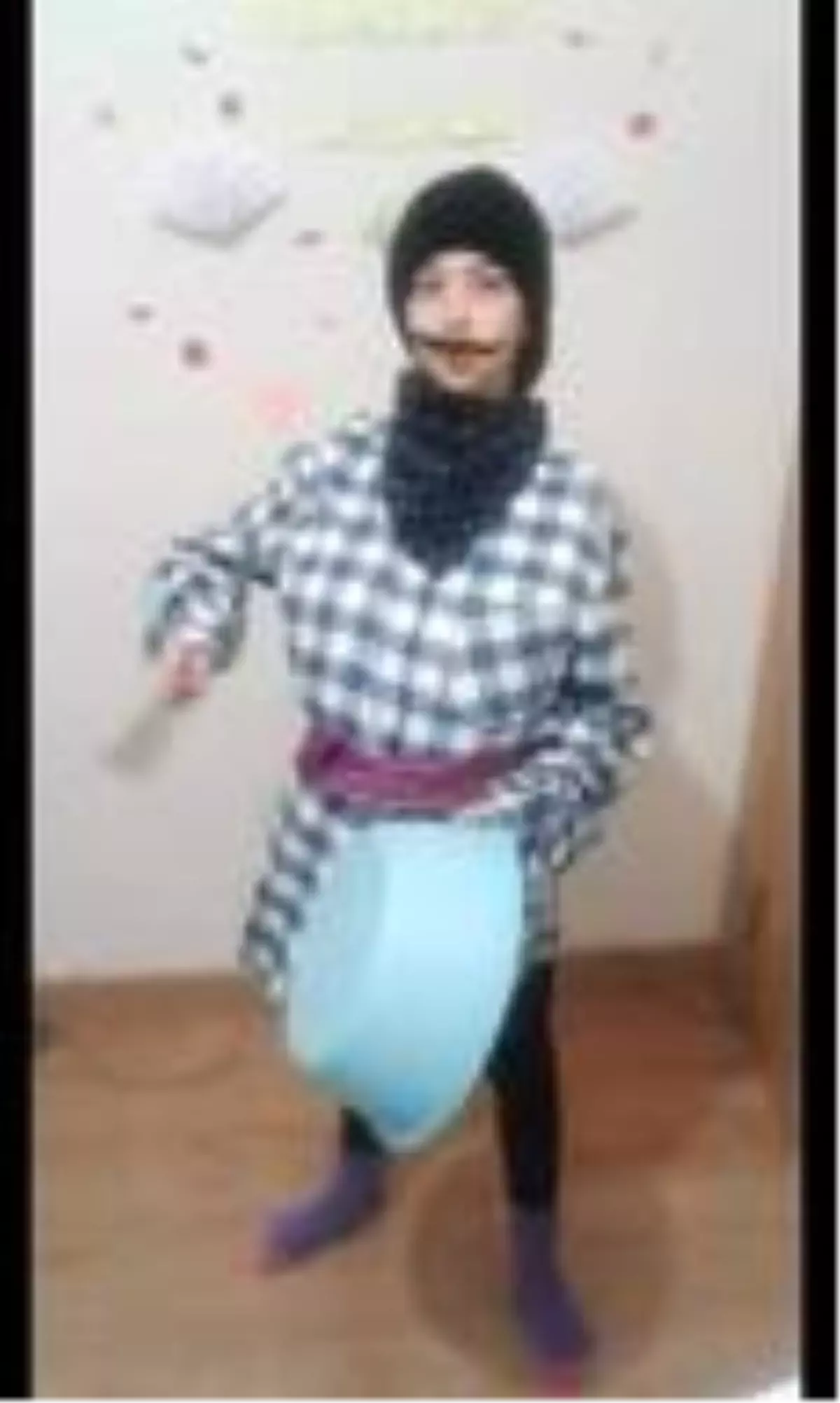 Şuhut\'ta minik öğrencilerden Ramazan davulcusu etkinliği