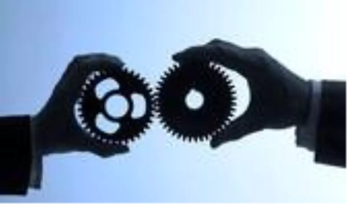 Üniversiteliler salgına çözüm bulmak için seferber oldu