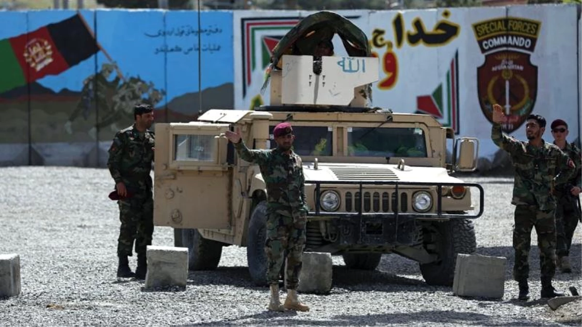 Afganistan\'da intihar saldırısı: 3 ölü 15 yaralı