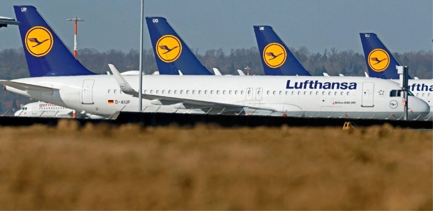 Alman Havayolu şirketi Lufthansa\'dan maske zorunluluğu: "Maske yoksa uçuş da yok"