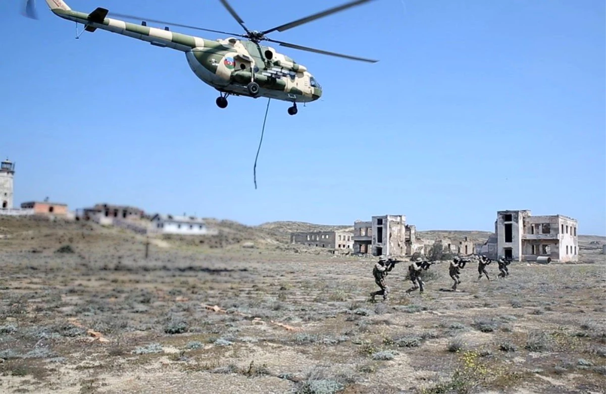 Azerbaycan donanmasının Hazar Denizi\'ndeki tatbikatı sona erdi