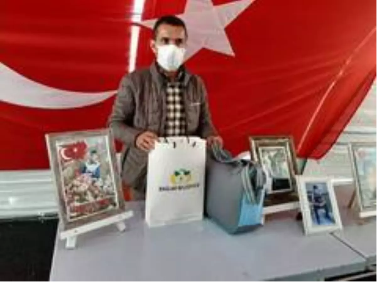 Cumhurbaşkanı Erdoğan\'ın ismini bıraktığı Hamza bebeğe Başkan Beyoğlu\'ndan anlamlı hediye