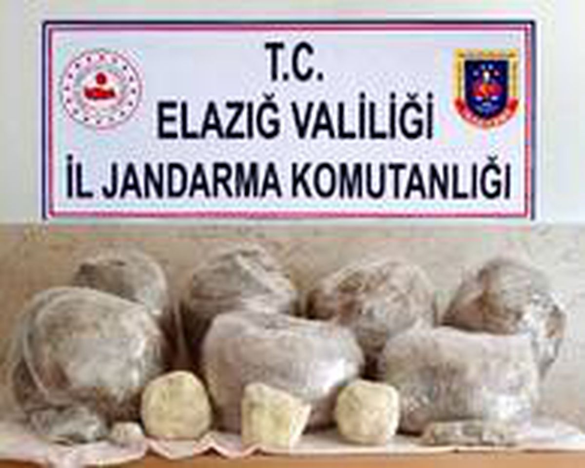 Elazığ\'da uyuşturucu operasyonu: 62 kilo toz esrar ele geçirildi