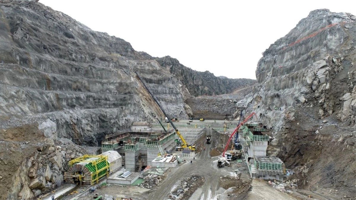 Eskişehir Gürsöğüt Barajı ve HES projesinde çalışmalar aralıksız devam ediyor