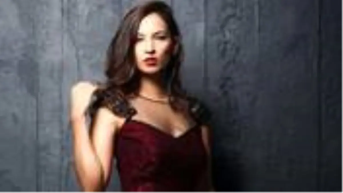 Oyuncu Gamze Aksu, ablasının doğum günü partisinde eniştesi tarafından darp edildi