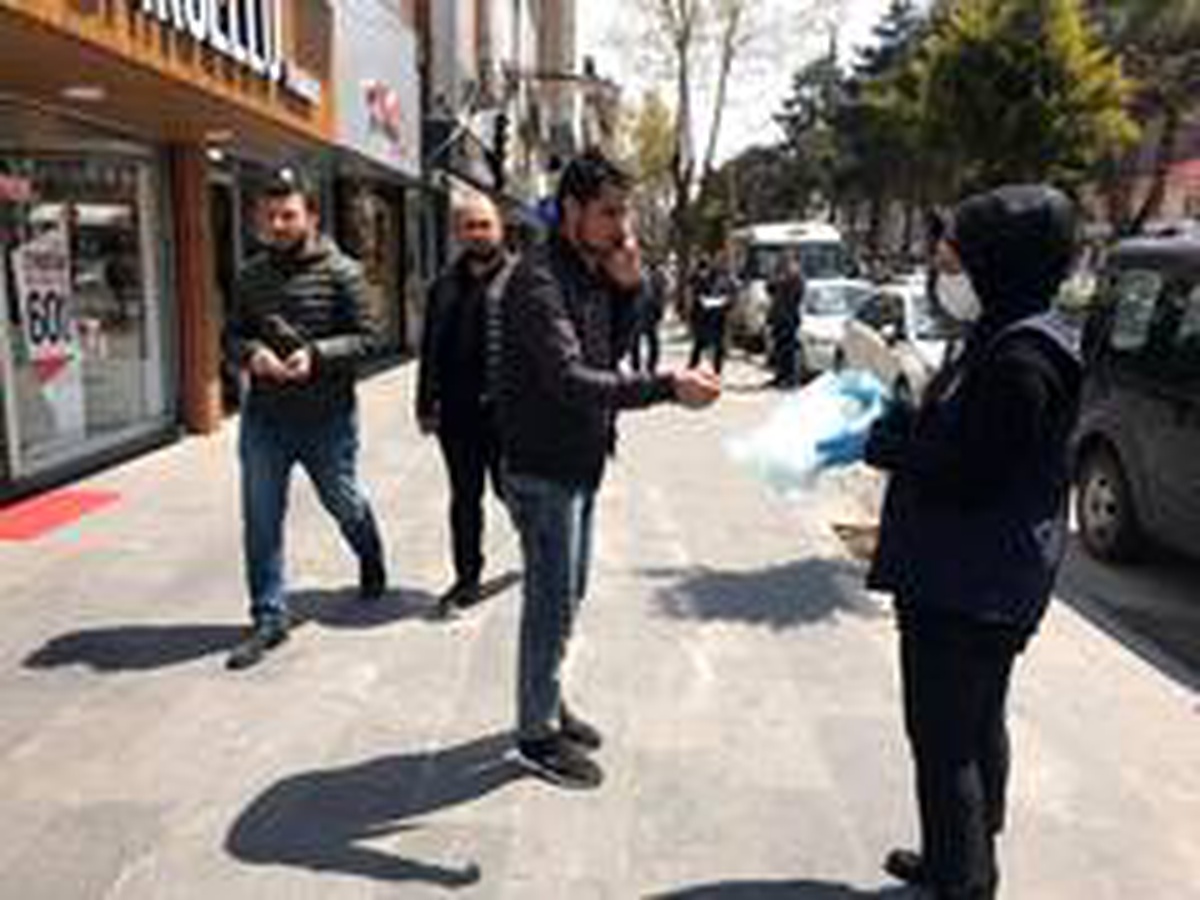 Tatvan\'da sosyal mesafe kontrol noktaları oluşturuldu
