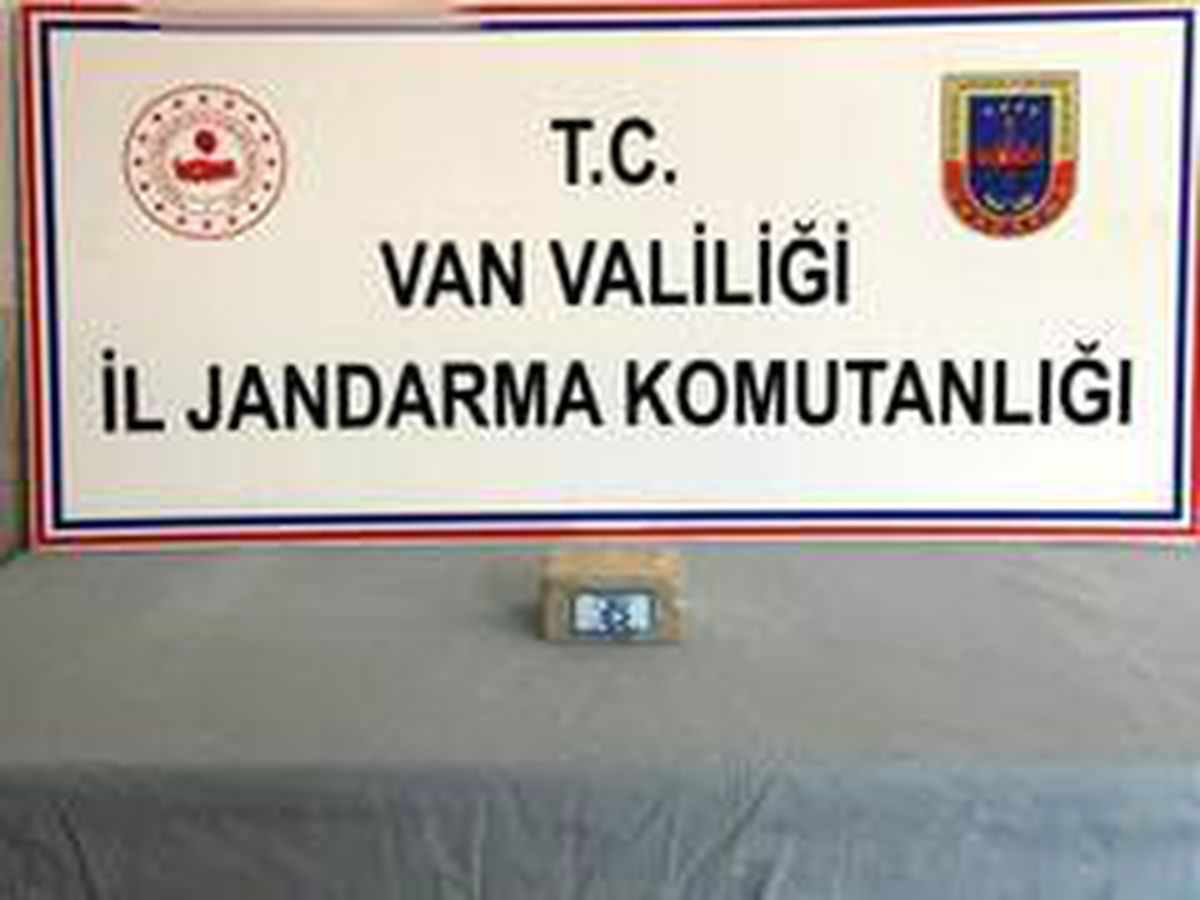 Çaldıran\'da 1 kilogram eroin ele geçirildi