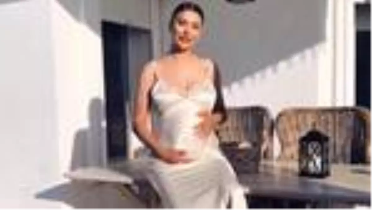 Ebru Şancı\'dan 6. ay pozu