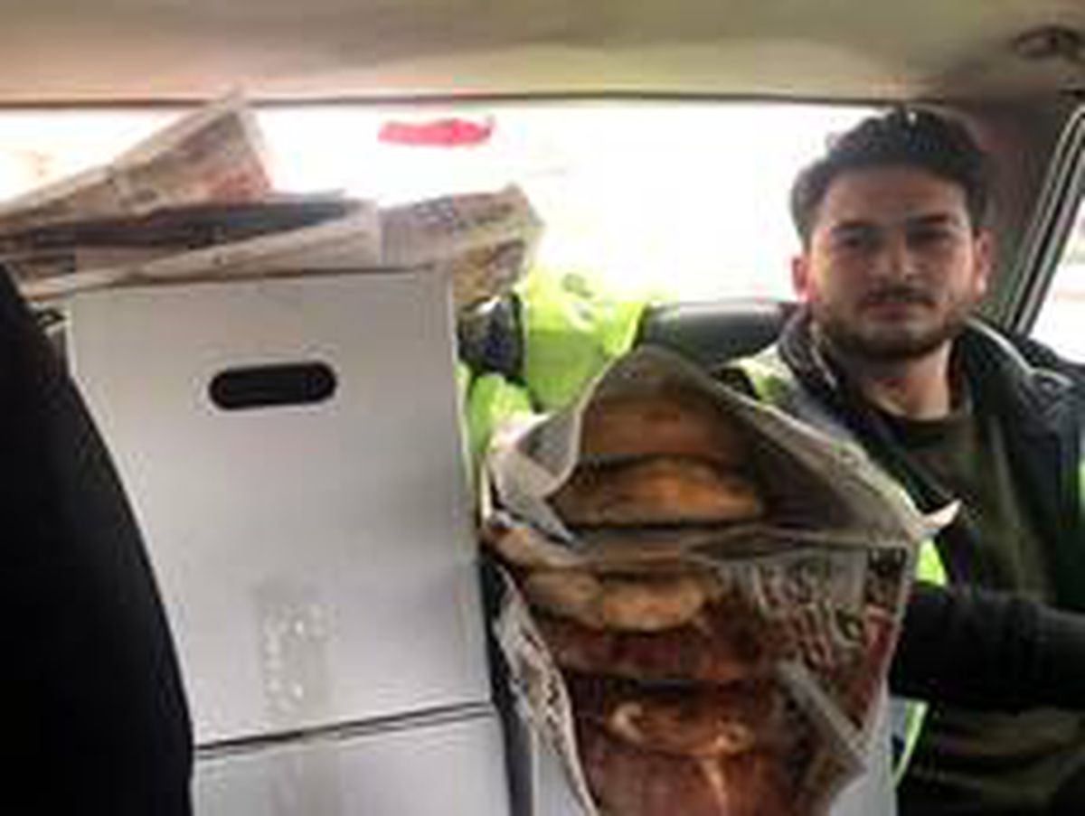 İhtiyaç sahiplerine destek oluyorlar