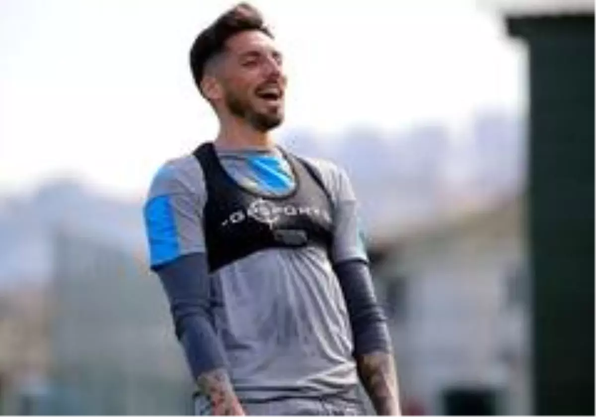 Jose Sosa, Trabzonspor\'da bir ilk yaşıyor