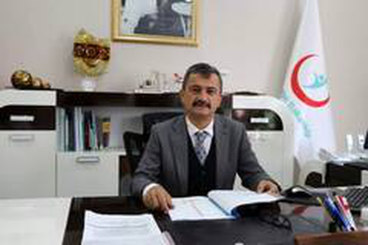 Korona virüsü yenen Siirt Sağlık Müdürü Ömür görevine başladı