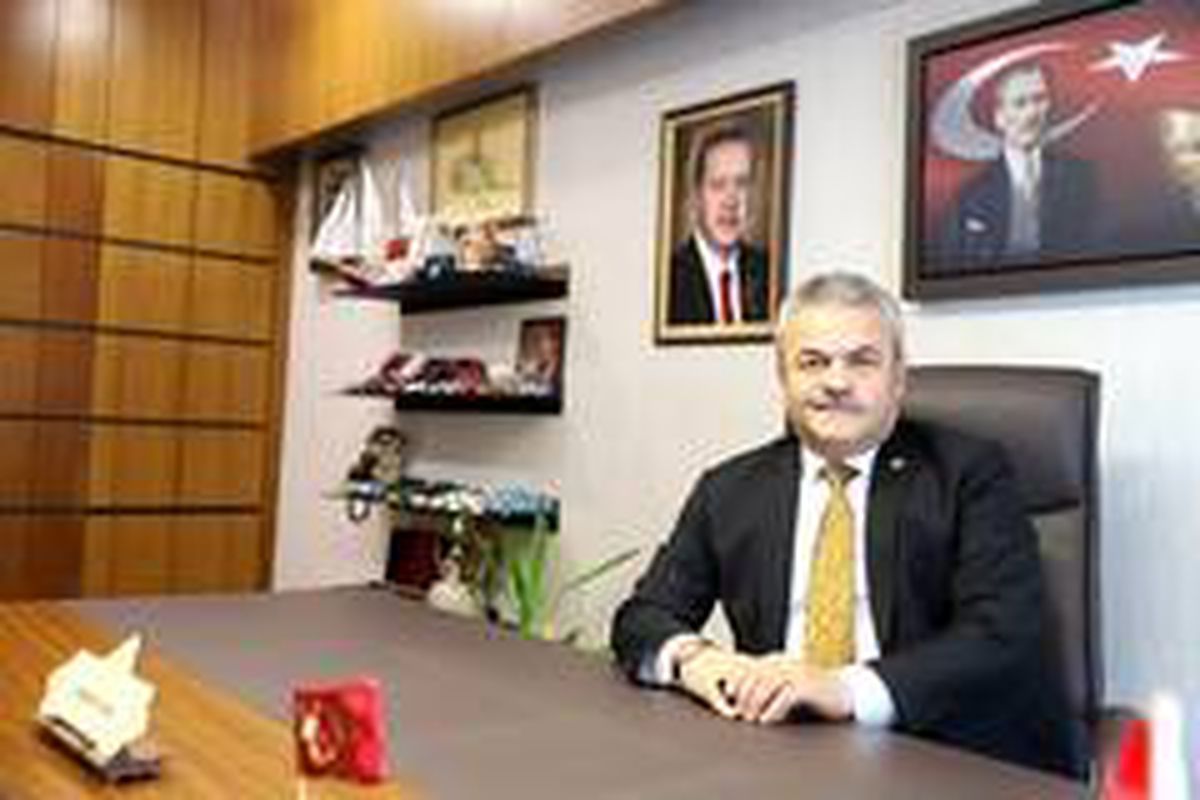 Milletvekili Ünal\'dan 1 Mayıs kutlaması