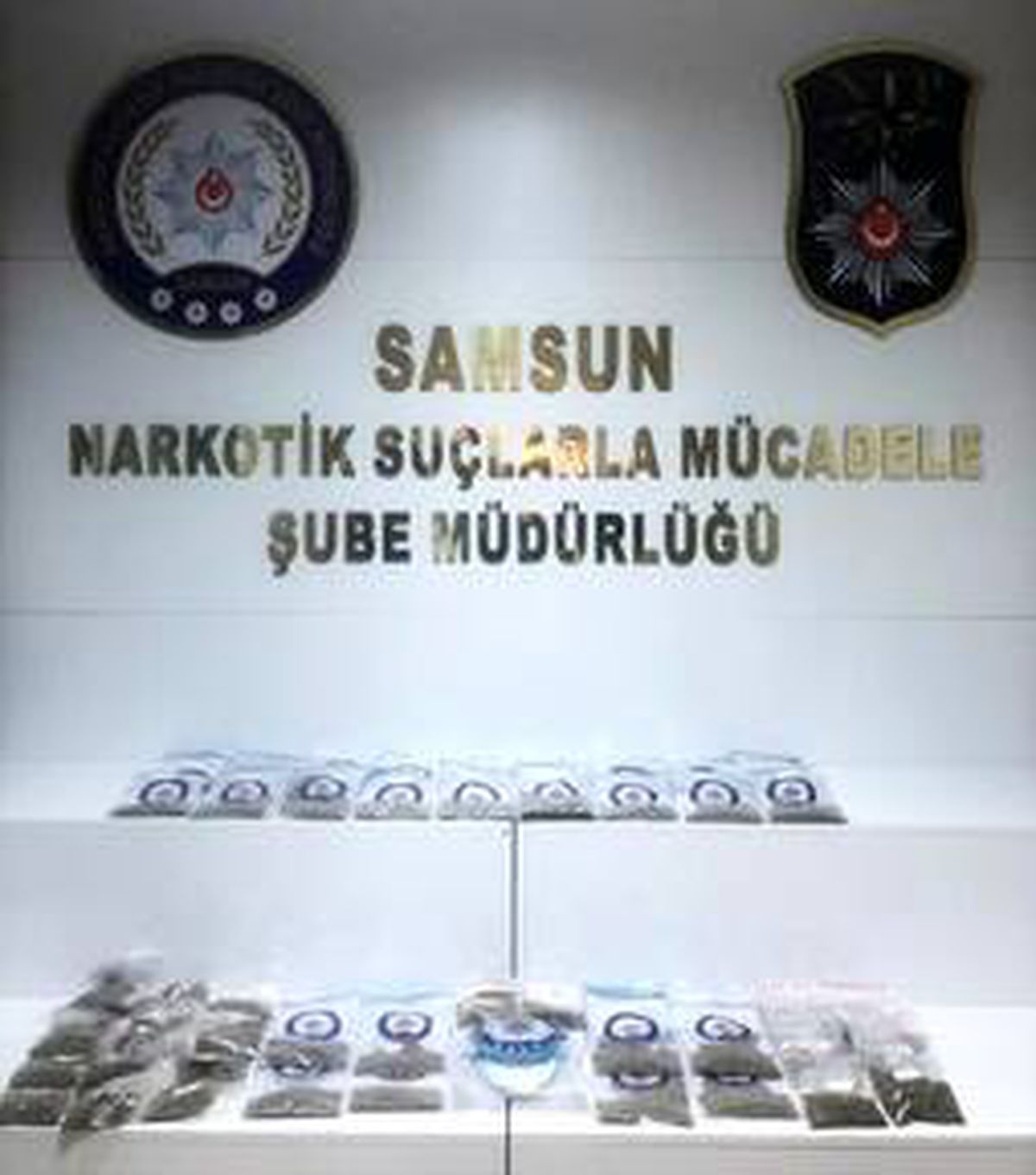 Samsun\'da uyuşturucu operasyonunda 4 kişi yakalandı