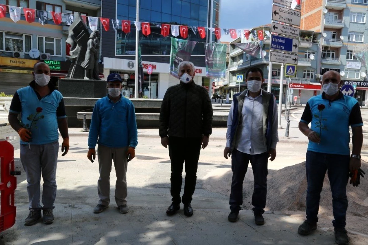 Büyükşehir Belediyesi Genel Sekreteri Gündoğdu, 1 Mayıs\'ta çalışan işçilerin bayramını kutladı
