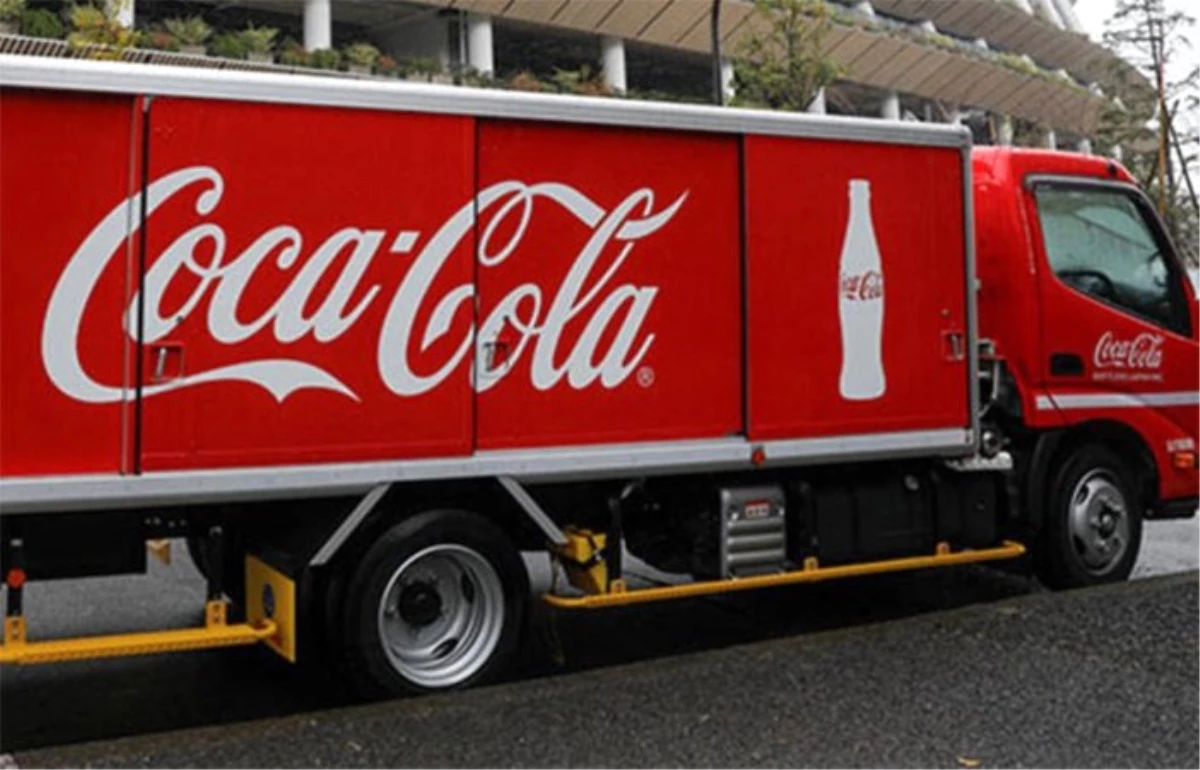 Coca Cola, ekonomik kriz nedeniyle Lübnan pazarından çekiliyor