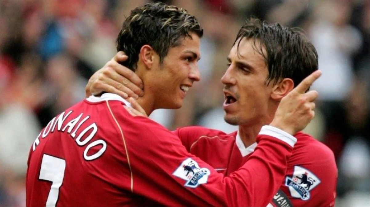 Manchester efsanesi Gary Neville: Cristiano Ronaldo, Pele\'nin rekorunu kırmak istiyor