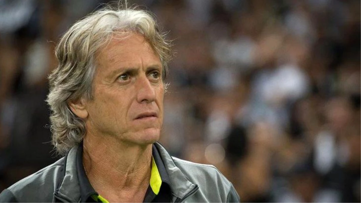 Portekizli teknik direktör Jorge Jesus, Fenerbahçe\'nin 8 milyon euroluk teklifini reddetti