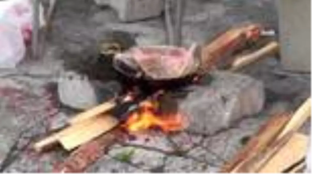 Sokakta kalan Afrikalı kimsesiz kadın sığınma evine götürüldü