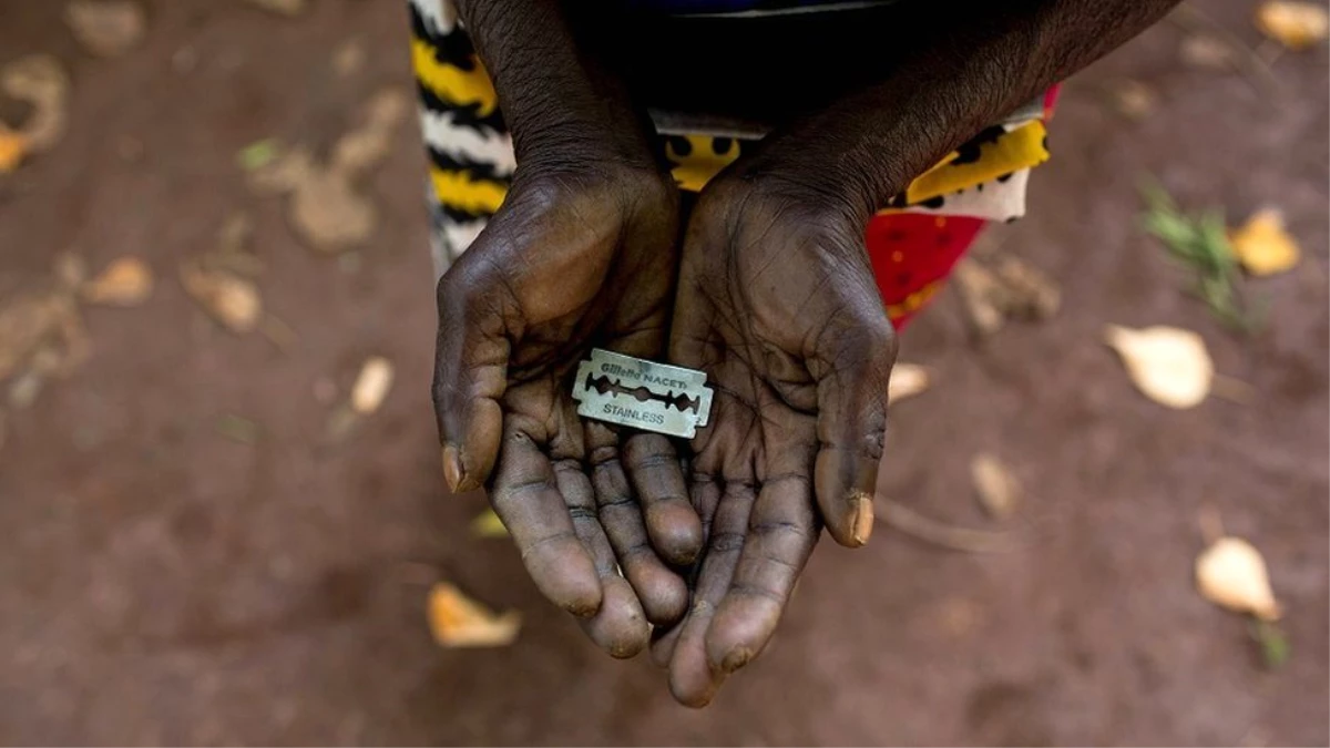 Sudan \'kadın sünneti\'ni yasakladı: Kadın cinsel organına müdahaleye 3 yıl hapis