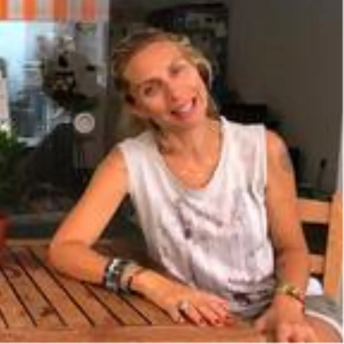 Zeynep Casalini: \'Kötü şeyleri atlatıyorum\'