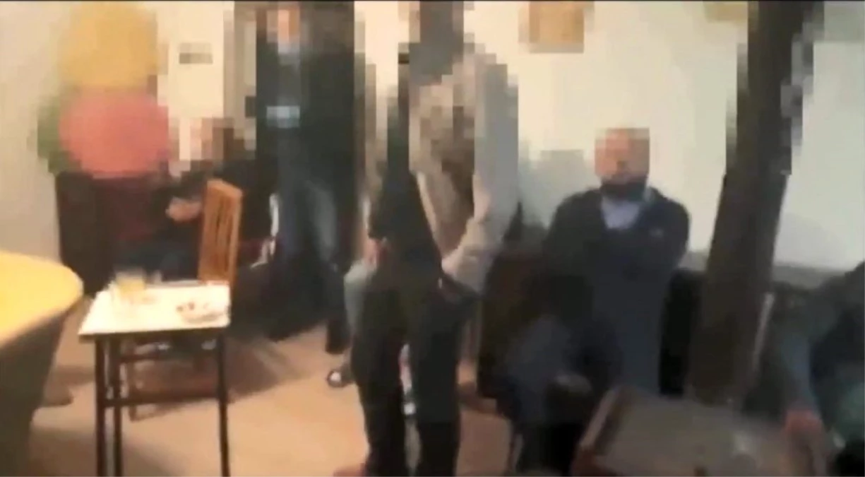 Amasya\'da polisten kumarhaneye dönüştürülen eve baskın