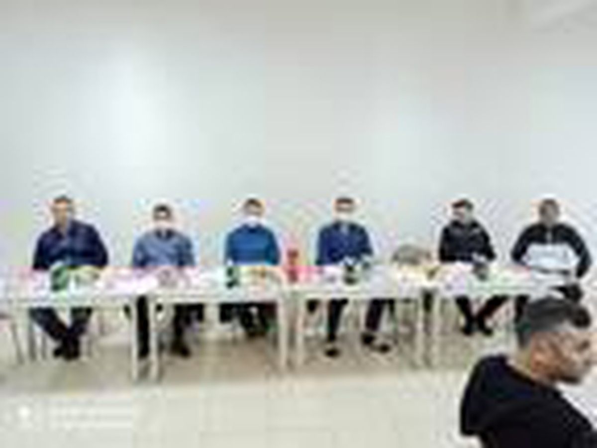 Başsavcı Dönmez, izolasyondaki infaz koruma memurlarıyla iftar yaptı