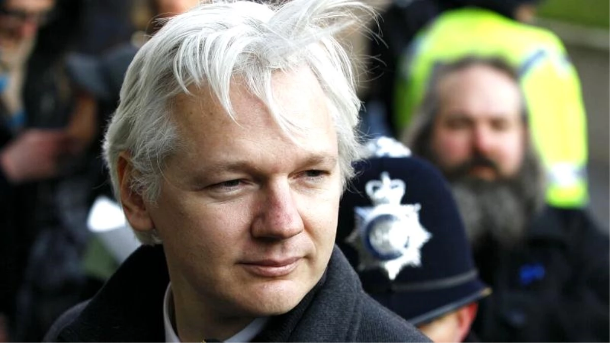 Julian Assange\'ın partneri: Hapishanede koronavirüs salgını var, Assange\'ın hayatı tehlikede