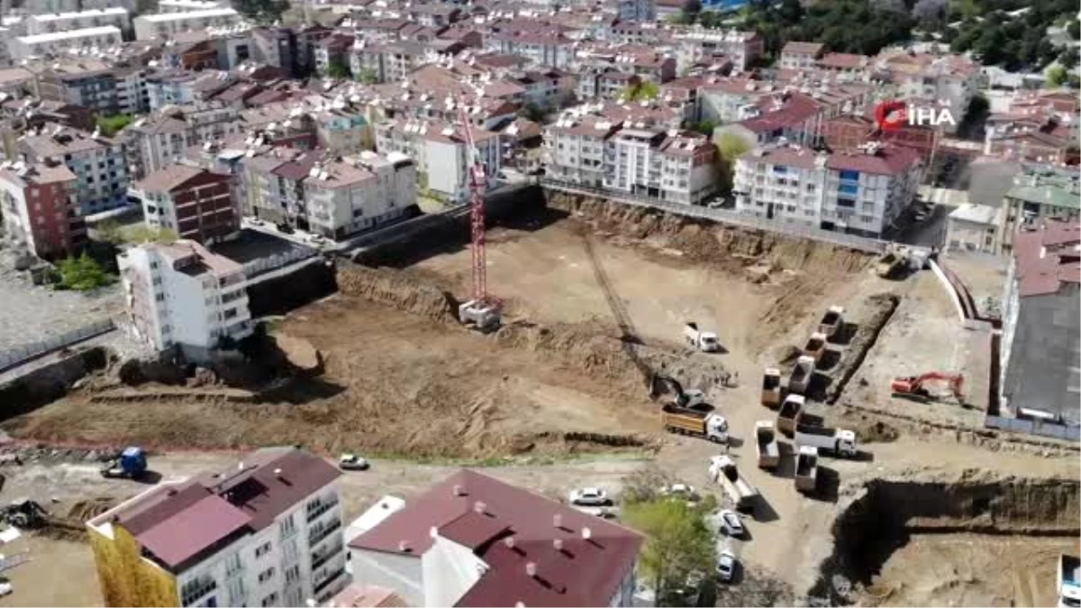 Depremde 2 bin 270 evin yıkıldığı mahallede ilk temel atıldı