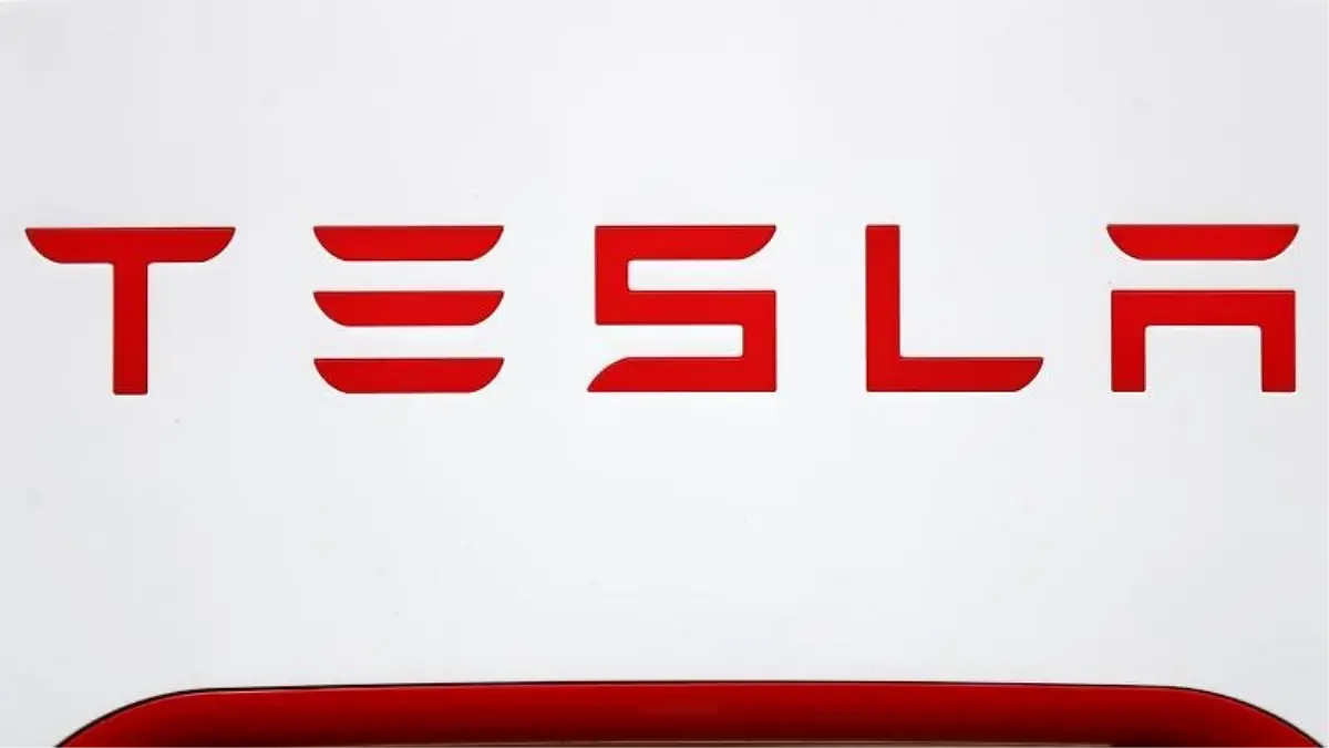 Tesla İngiltere\'de elektrik üretmek için başvuru yaptı