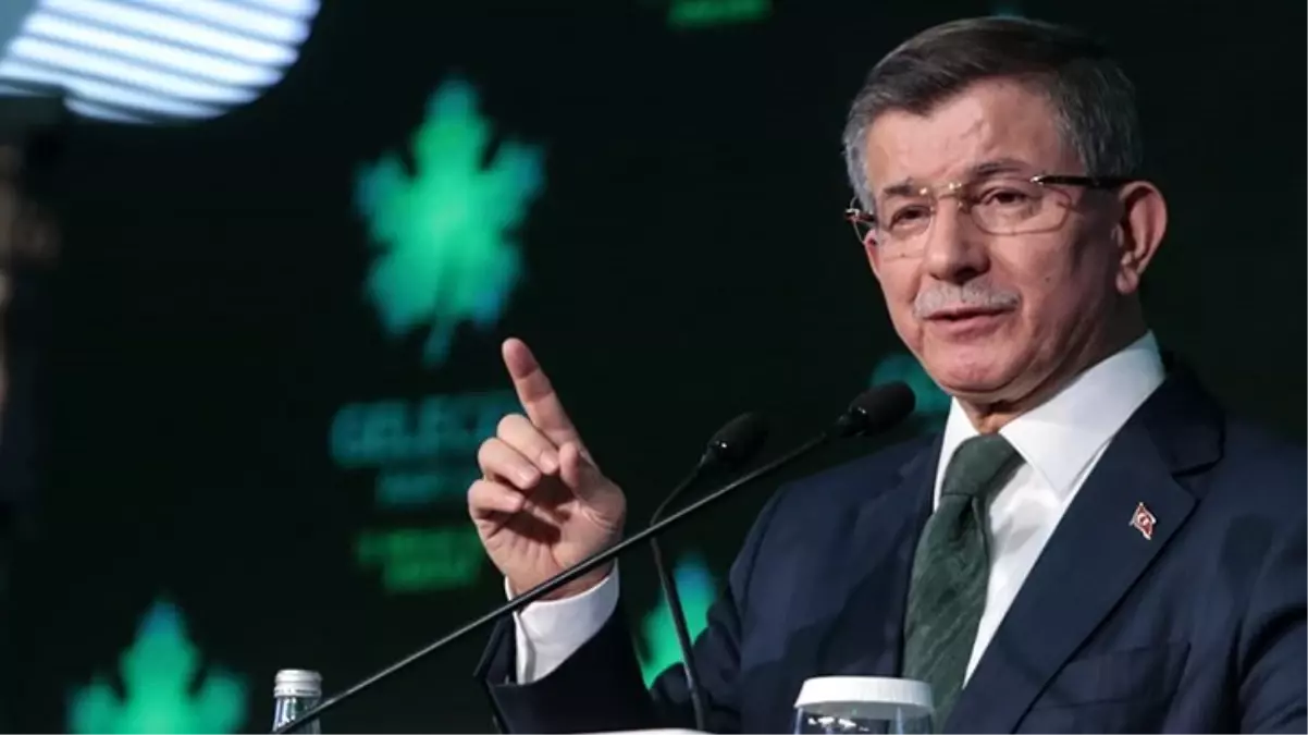 Davutoğlu, darbe iması yapan CHP\'lilere sert çıktı: Demokrasi düşmanları