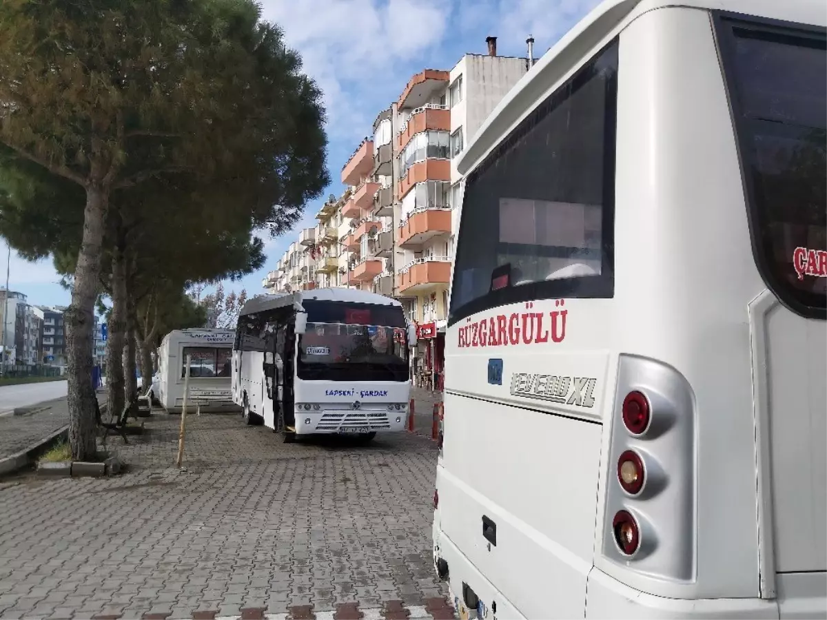 Lapseki\'de ticari yolcu taşımacılığı yeniden başladı