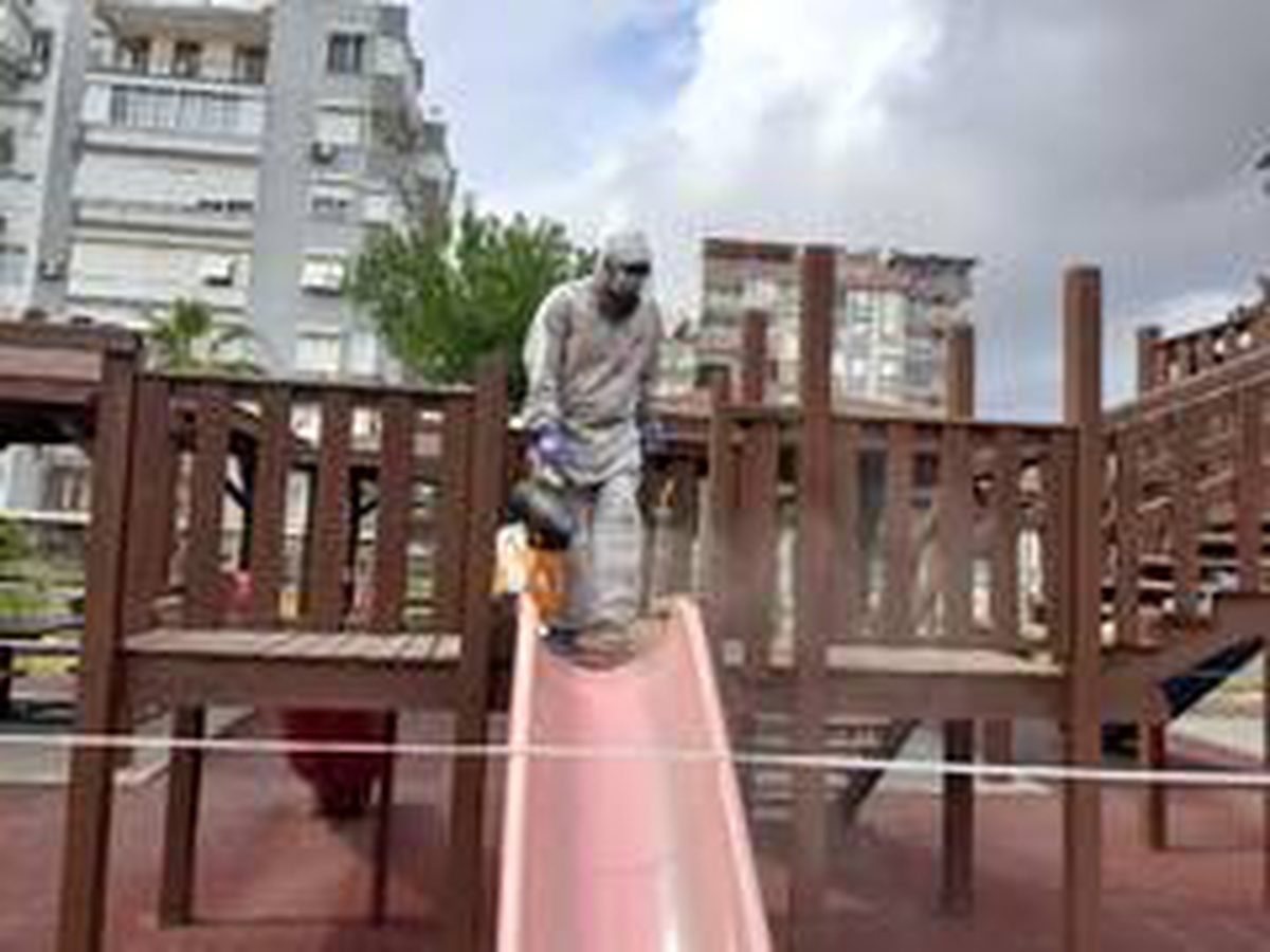 Sokağa çıkma kısıtlamasında Kepez dezenfekte edildi