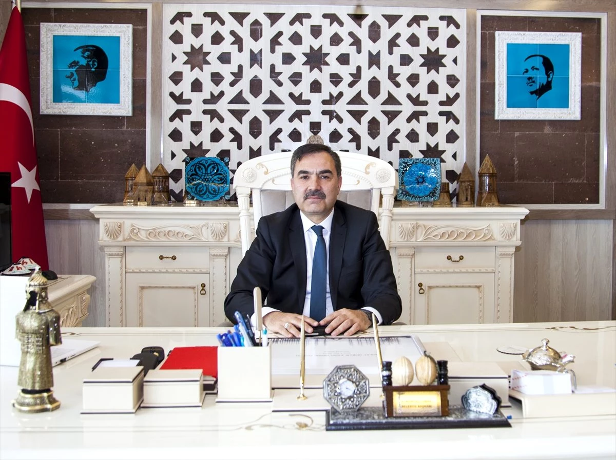 Ahlat Belediye Başkanı Çoban\'dan Diyanet İşleri Başkanı Ali Erbaş\'a destek