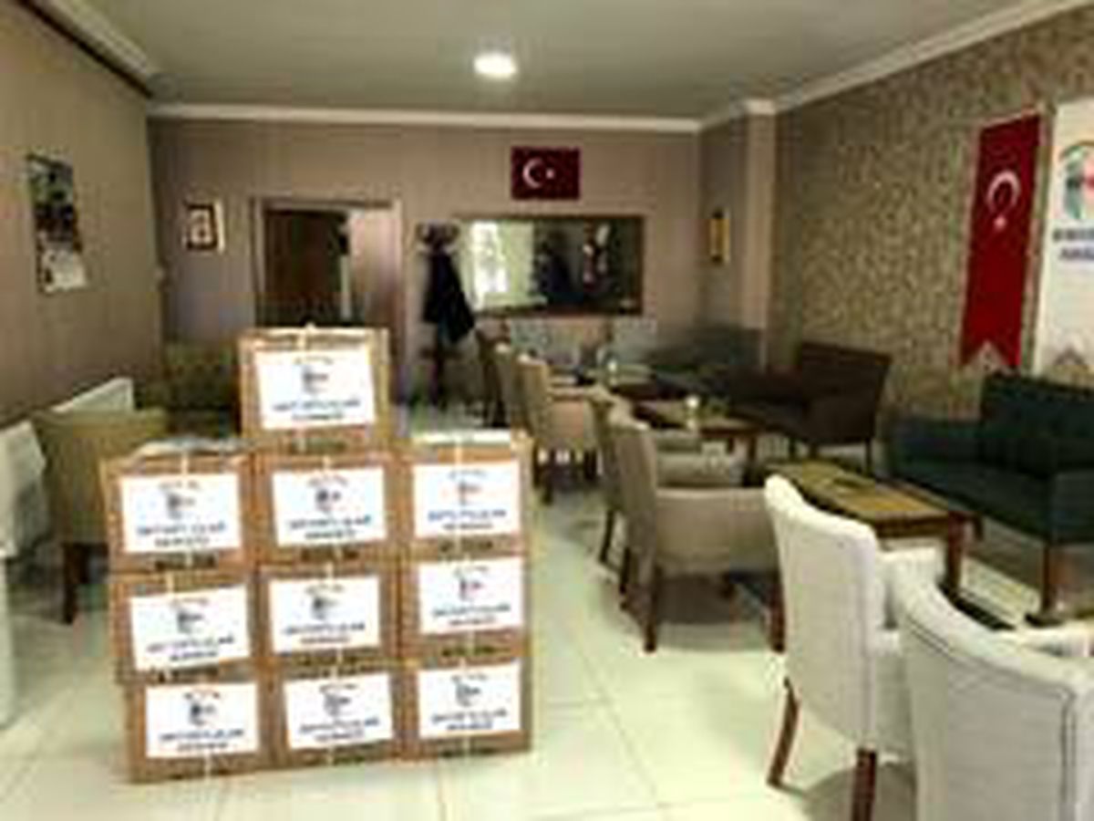 Akyurtlular Derneği\'nden dayanışma örneği