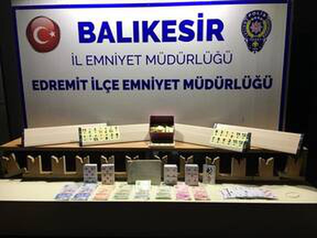Edremit\'te polisten kumar baskını