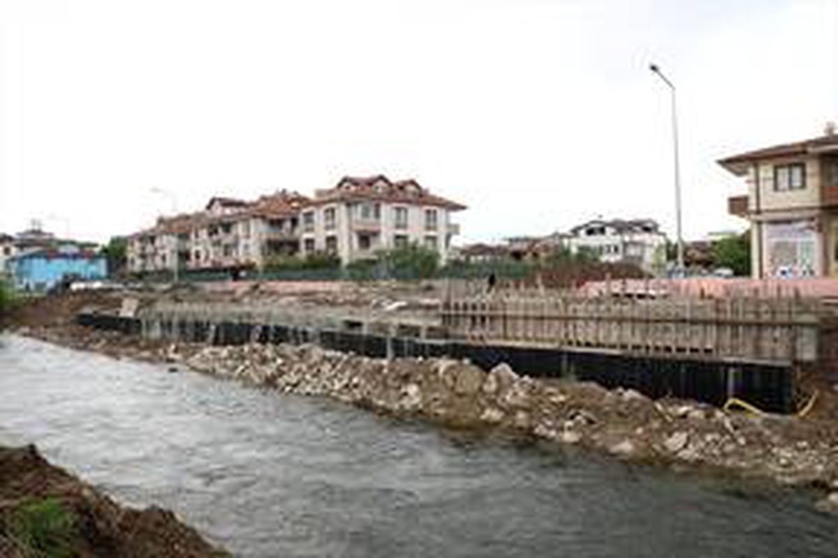 Sakarya\'da araç köprüsü ve duble yol çalışmaları