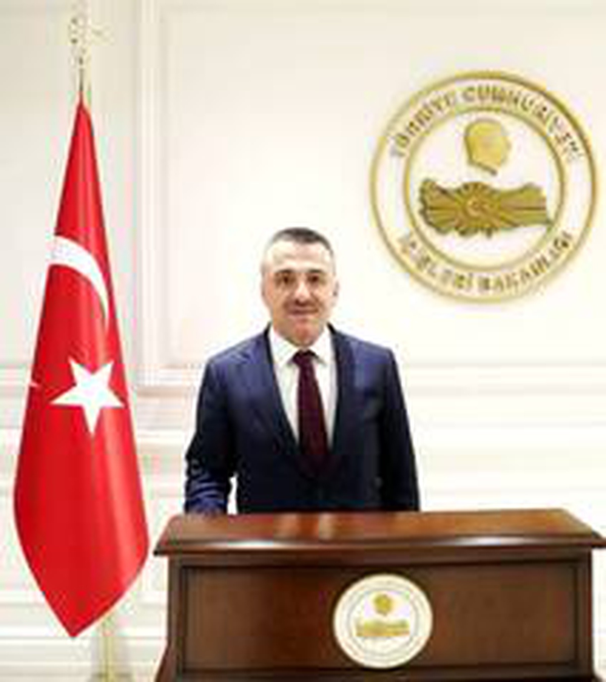 Valinin adını kullanarak solunum cihazı yalanıyla dolandırmaya kalktılar
