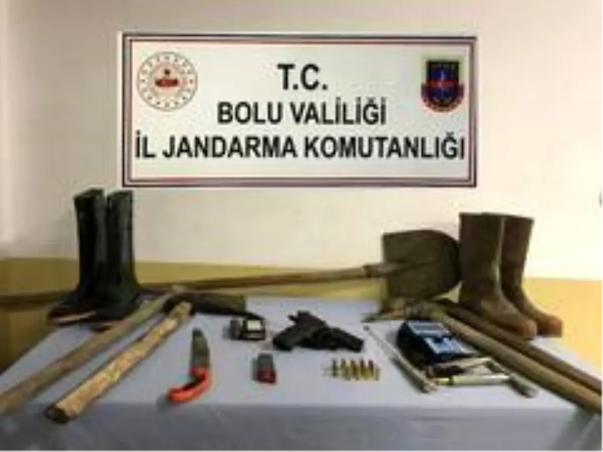 Bolu\'da, Zonguldak\'tan gelip kaçak kazı yapan 4 kişi gözaltına alındı