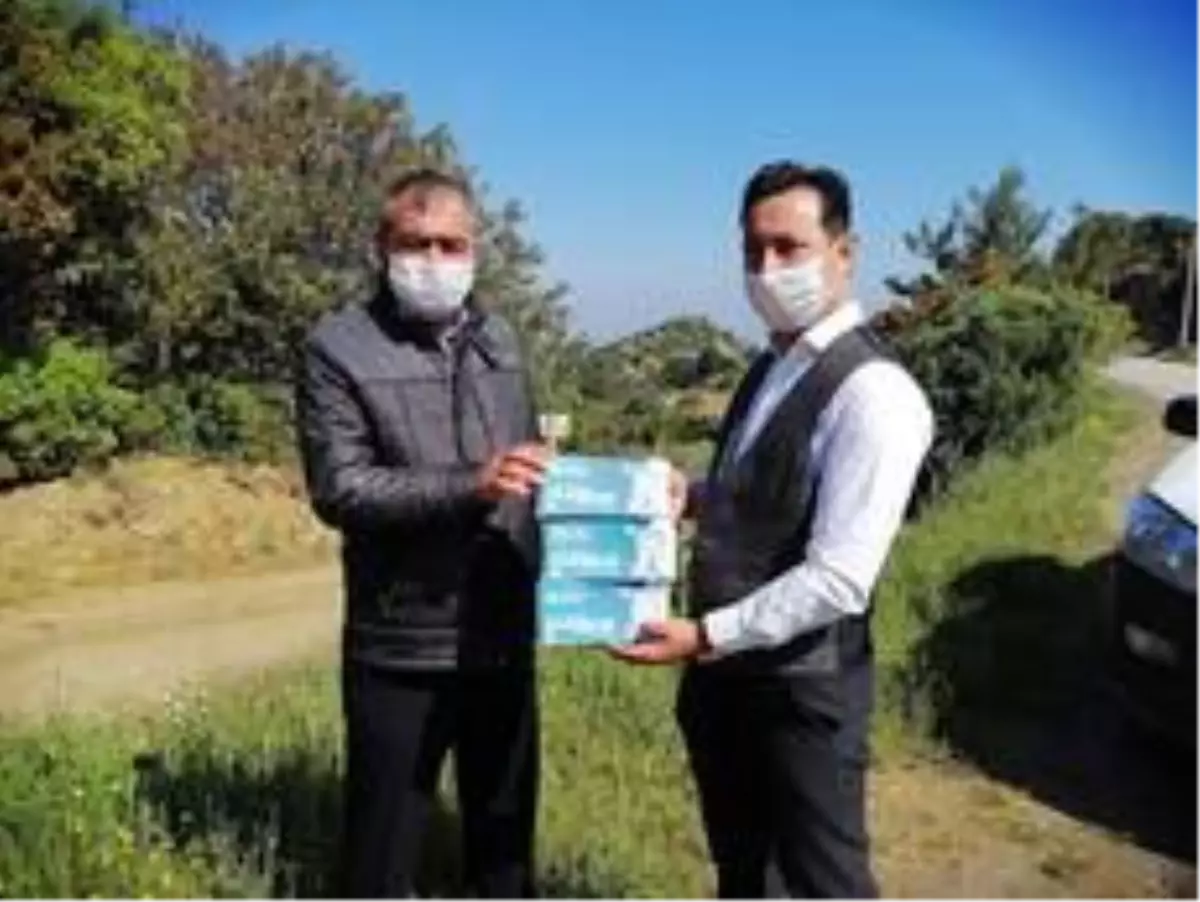 Karantinadaki mahalleye gıda desteği