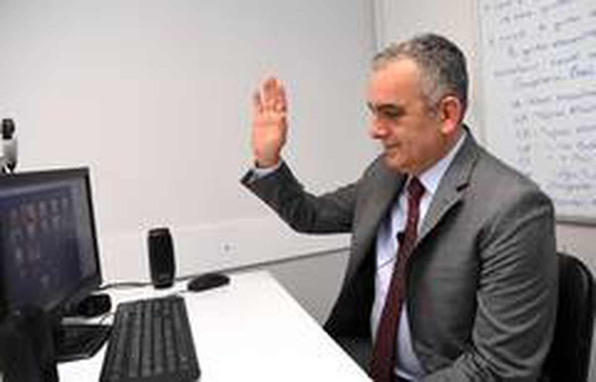 Konyaaltı\'nda öğrenciler YKS\'ye uzaktan eğitimle hazırlanacak