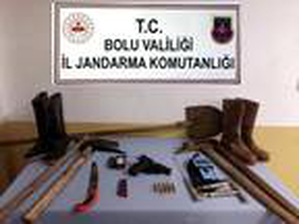 Koruma altındaki bölgede kazı yaparken yakalananlara \'koronavirüs\' cezası