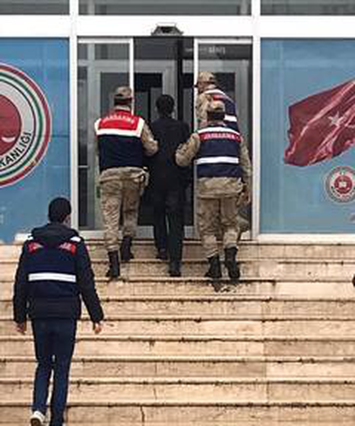 Mardin\'de firari hükümlü saklandığı evde yakalandı